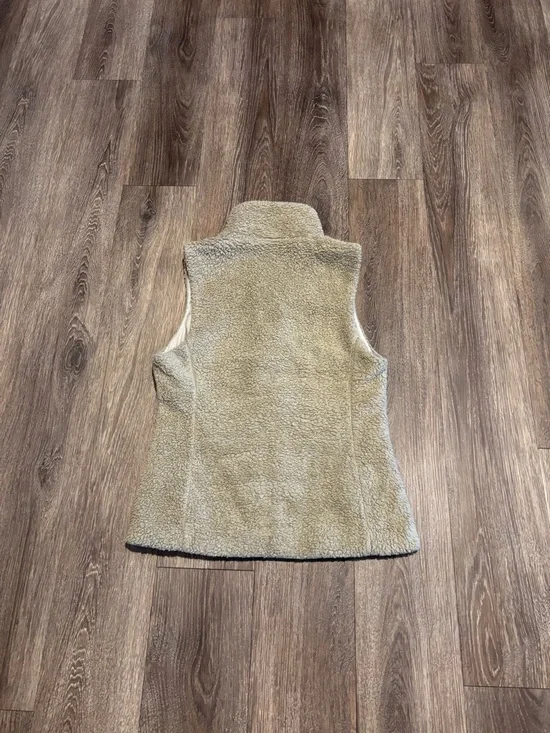 Patagonia Sherpa Fleece Vest - Picture 7 of 7
